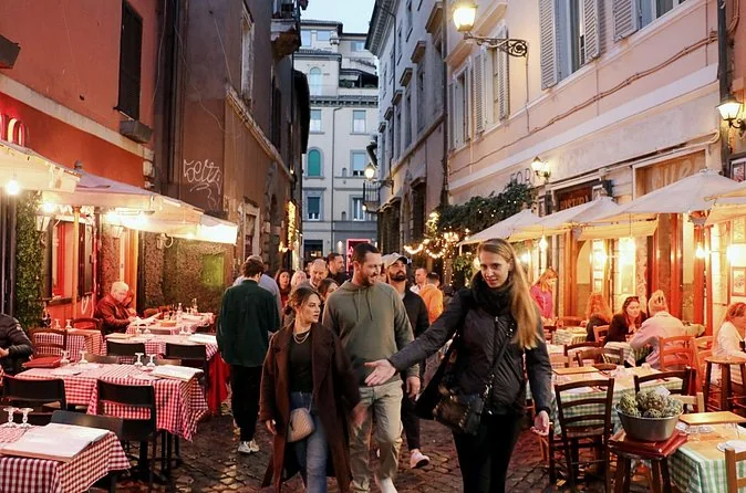 Abendliche Food-Tour in Trastevere mit Abendessen